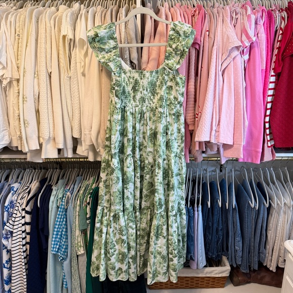 Abercrombie & Fitch Green Floral Flutter Sleeve Midi Dress - Picture 5 of 6